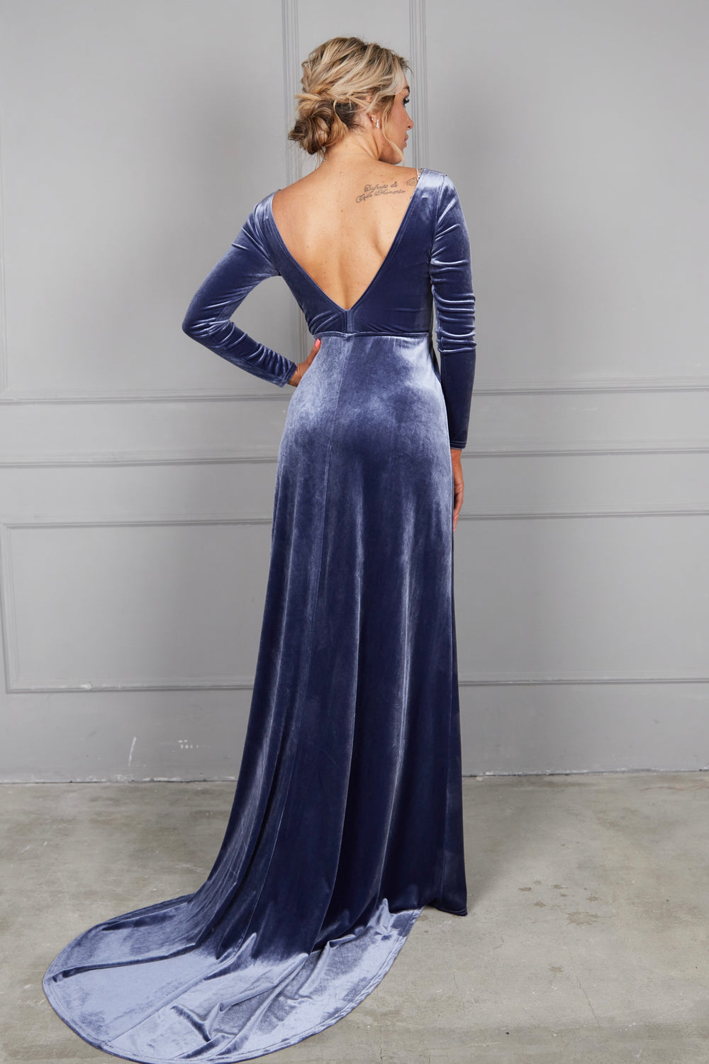 Long-Sleeve Velvet Evening Gown with V-Back & Sweep Train - Balvory